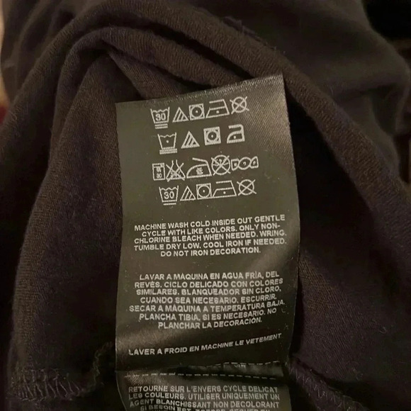 GUESS Jeans Women’s Jet Black T-Shirt with Gold Writing and Gold Sequins - Picture 9 of 11